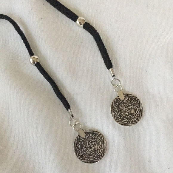 New! Bohemian Beaded Black Cord Choker - Picture 7 of 9